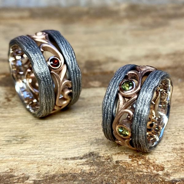 trauringe-in-silber-und-rotgold-mit-turmalinen-und-granatD3DB229A-96DD-412C-8E19-CB1EAC588F55.jpeg